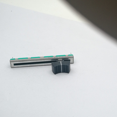 Resistenza lineare del potenziometro B100K dello scorrevole di viaggio 60mm per l'audio console mescolantesi