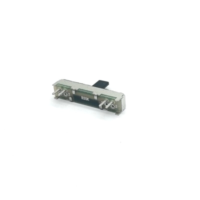 C1540N Manico in metallo da 15 mm di escursione largo 6,5 mm utilizzato per cuffie e microfono della console audio