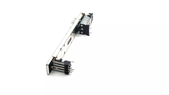 Il PC appunta SM100N ha motorizzato lo scorrevole lineare di ohm del potenziometro 10k per l'audio console del miscelatore
